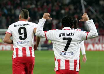 Ο Γκαλέτι εξασφάλισε τα «Καλά Χριστούγεννα» για τον Ολυμπιακό νικώντας τον Πεκάνια