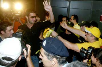 Έλυσε τη συνεργασία του με τον Αρη ο Αλεχάντρο Ντελόρτε