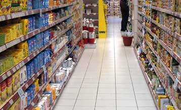 Σε μειώσεις τιμών σε 1.500 κωδικούς προϊόντων προχώρησαν 20 εταιρείες