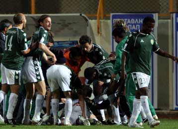 Ανανέωση για τέσσερις και έξτρα πριμ στον Πανθρακικό