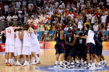 Eυνοϊκά σφυρίγματα για τις ΗΠΑ στο Πεκίνο αποκαλύπτει διαιτητής