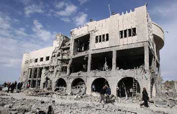 Με ανησυχία παρακολουθεί η διεθνής κοινότητα τις εξελίξεις στη Μέση Ανατολή.