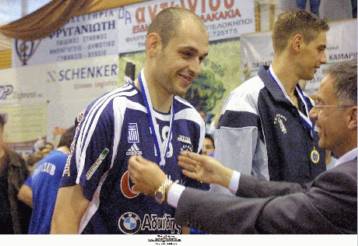 Ο Θοδωρής Μπάεφ η γνώριμη λύση για τον Ηρακλή