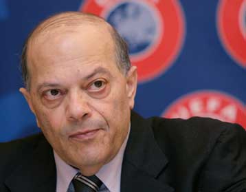 Μελετάται σχέδιο ένταξης των τουρκοκυπριακών ομάδες στην κυπριακή Ομοσπονδία