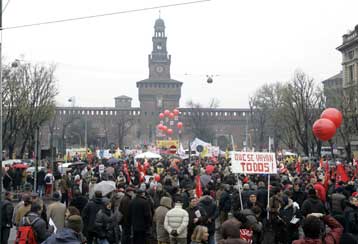 Λιγότερες ώρες εργασίας με τη βοήθεια του Ταμείου Ανεργίας συζητούν στην Ιταλία