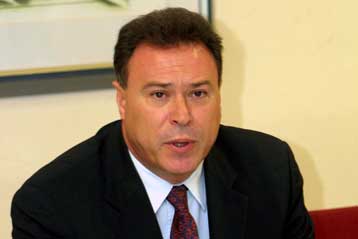 Κατασχέθηκαν 25 τόνοι ακατάλληλων προϊόντων από τη Νομαρχία Αθηνών