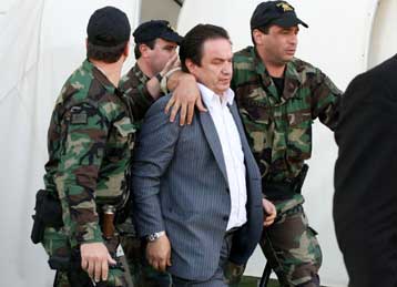 Επίθεση οπαδών κατά του Βατσινά στη Γ.Σ. του ΟΦΗ