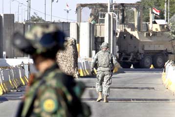 Τον έλεγχο της ασφάλειας της οχυρωμένης Πράσινης Ζώνης αποκτά το Ιράκ