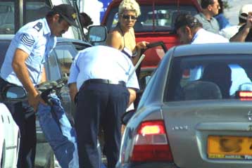 Επιχείρηση της κυπριακής αστυνομίας για τον Κύπριο «Αλ Καπόνε»