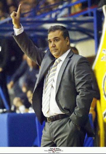 Εξοργισμένος ο Φλεβαράκης από τα… μπουκάλια, ποινή μιας αγωνιστικής