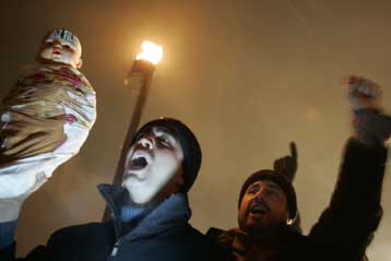 Διογκώνεται το κύμα οργής κατά της εισβολής στη Γάζα