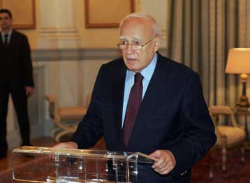 Στο Αγαθονήσι για τα Θεοφάνια ο Κάρολος Παπούλιας