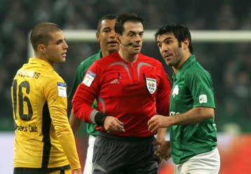 Παραπέμπεται ο Βασσάρας για τη διαιτησία στο Παναθηναϊκός – ΑΕΚ