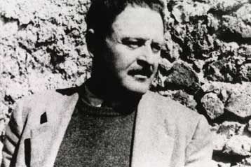 Επιστρέφει η Τουρκία την ιθαγένεια του Ναζίμ Χικμέτ