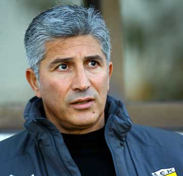 Υπέρ του Βασσάρα ο Μανωλάς, που μιλά για τρεις μεταγραφικούς στόχους