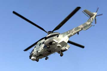 Τουρκικά μαχητικά παρενόχλησαν Super Puma στο Αγαθονήσι