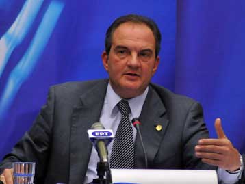 Ανασχηματισμός στην κυβέρνηση με περιορισμένες εκπλήξεις