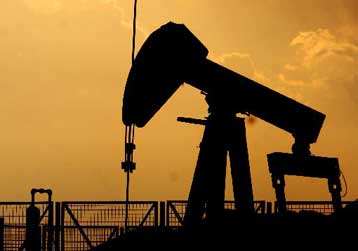 Στα 48 δολάρια η τιμή του πετρελαίου, αυξάνονται τα αποθέματα στις ΗΠΑ