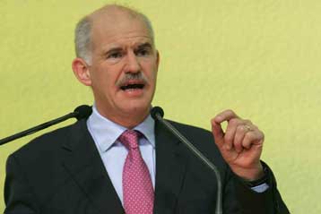 Την αναγέννηση του αγροτικού χώρου ζήτησε από τις Σέρρες ο Γιώργος Παπανδρέου