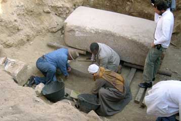 Μούμια βασίλισσας πιστεύουν πως βρήκαν Αιγύπτιοι αρχαιολόγοι