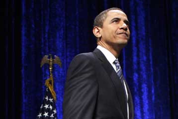 Προειδοποιεί για ύφεση μακράς διάρκειας στην αμερικανική οικονομία ο Μπαράκ Ομπάμα