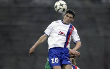 Κοντά σε Κομορόφσκι η ΑΕΚ, αμφίβολος ο Λαγός για ΠΑΟΚ