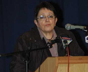 Να σταματήσει αμέσως η ισραηλινή επίθεση χωρίς όρους και δεσμεύσεις, λέει η Α.Παπαρήγα