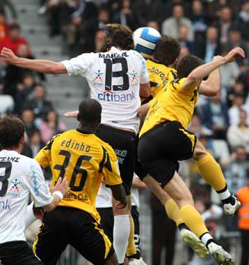 Το ντέρμπι των «Δικεφάλων» ξυπνάει μνήμες από τα παλιά… σε παίκτες και προπονητές