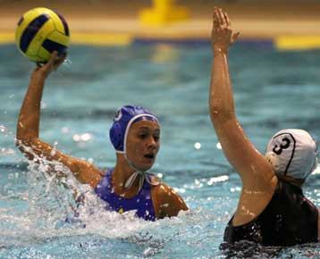 Στα προημιτελικά του Τσάμπιονς Καπ η Βουλιαγμένη και του LEN Trophy ο Εθνικός