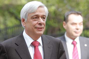 Δεν αποκλείει ο Προκόπης Παυλόπουλος ενδεχόμενο δράσης ασύλληπτων μελών της 17Ν