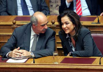 Σύσκεψη στο Μαξίμου για τις τουρκικές προκλήσεις