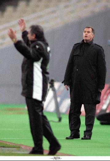 Ο Μπάγεβιτς θέλει πέντε ή δέκα Πελετιέρι και ο Σάντος αλλαγής νοοτροπίας