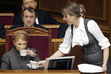 Πολιτική θύελλα στην Ουκρανία εξαιτίας του «πολέμου» με τη Ρωσία για το φυσικό αέριο