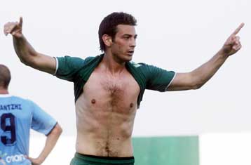 Πέμπτος παίκτης που αποχωρεί από τον Θρασύβουλο ο Πουλάκος, υπέγραψε ο Νάιτ