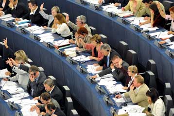 Προτροπή για μεταρρυθμίσεις προς τις χώρες των δυτικών Βαλκανίων από την ΕΕ