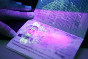 Χωρίς δακτυλικά αποτυπώματα τα διαβατήρια στην ΕΕ για παιδιά μέχρι 12 ετών