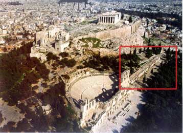 Κάτω από την Ακρόπολη το πρώτο αρχαίο στάδιο της Αθήνας;