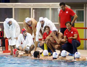 Κρίσιμη «μάχη» του Ολυμπιακού στις πισίνες του Μαυροβουνίου