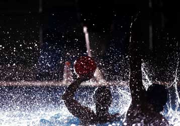 Προβάδισμα πρωτιάς για Ολυμπιακό μέσω Μαυροβουνίου