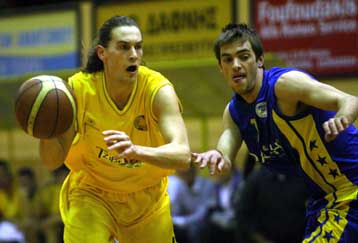 Το Περιστέρι… προσπέρασε τη Δάφνη και έπιασε κορυφή