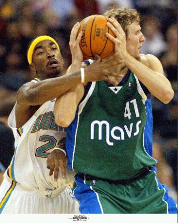 Ο Νοβίτσκι ξεπέρασε τους 18.000 πόντους, αλλά… δεν είχε τον Κουφό απέναντί του