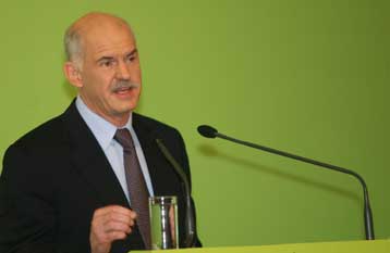 Εκλογές σύντομα, με νικητή το ΠΑΣΟΚ, προβλέπει ο Γιώργος Παπανδρέου