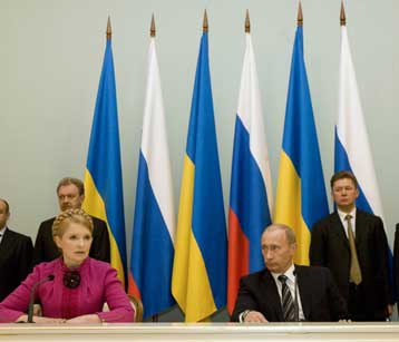 Υπεγράφη η δεκαετής συμφωνία Μόσχας-Κιέβου για το φυσικό αέριο