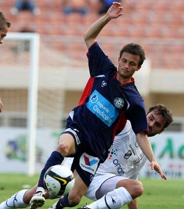 Καλά νέα για τον Παράσχο η ευστοχία των Παππά, Χιμένες και Μπέστα