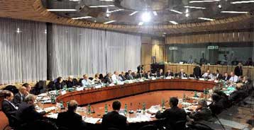 Ανησυχία στο Eurogroup για τη μεγάλη αύξηση των κρατικών χρεών