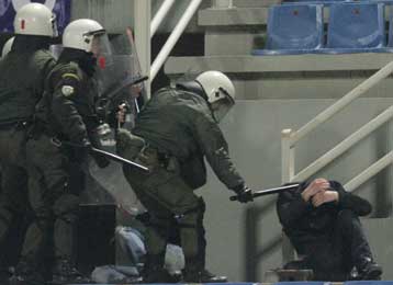 Εισαγγελική παρέμβαση για τα επεισόδια στο Ηρακλής – ΑΕΚ