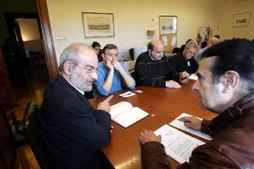 Πραξικοπηματική η δικαστική απόφαση για αναγνώριση των κολεγίων, λέει ο Αλ.Αλαβάνος