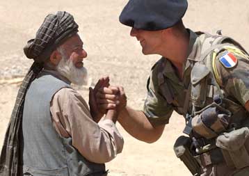 Περίπου 4.000 άμαχοι σκοτώθηκαν στο Αφγανιστάν το 2008, λέει μη κυβερνητική οργάνωση