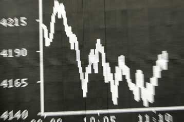 Σημαντική άνοδος στη Νέα Υόρκη, υποχώρησε ξανά η Ευρώπη