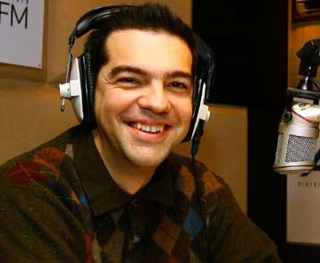 «Ναι στο γήπεδο, όχι στο εμπορικό» είπε και πάλι ο Τσίπρας